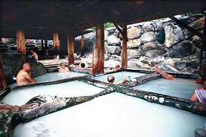 Jigoku and Tarutama Hot Springs Geosite